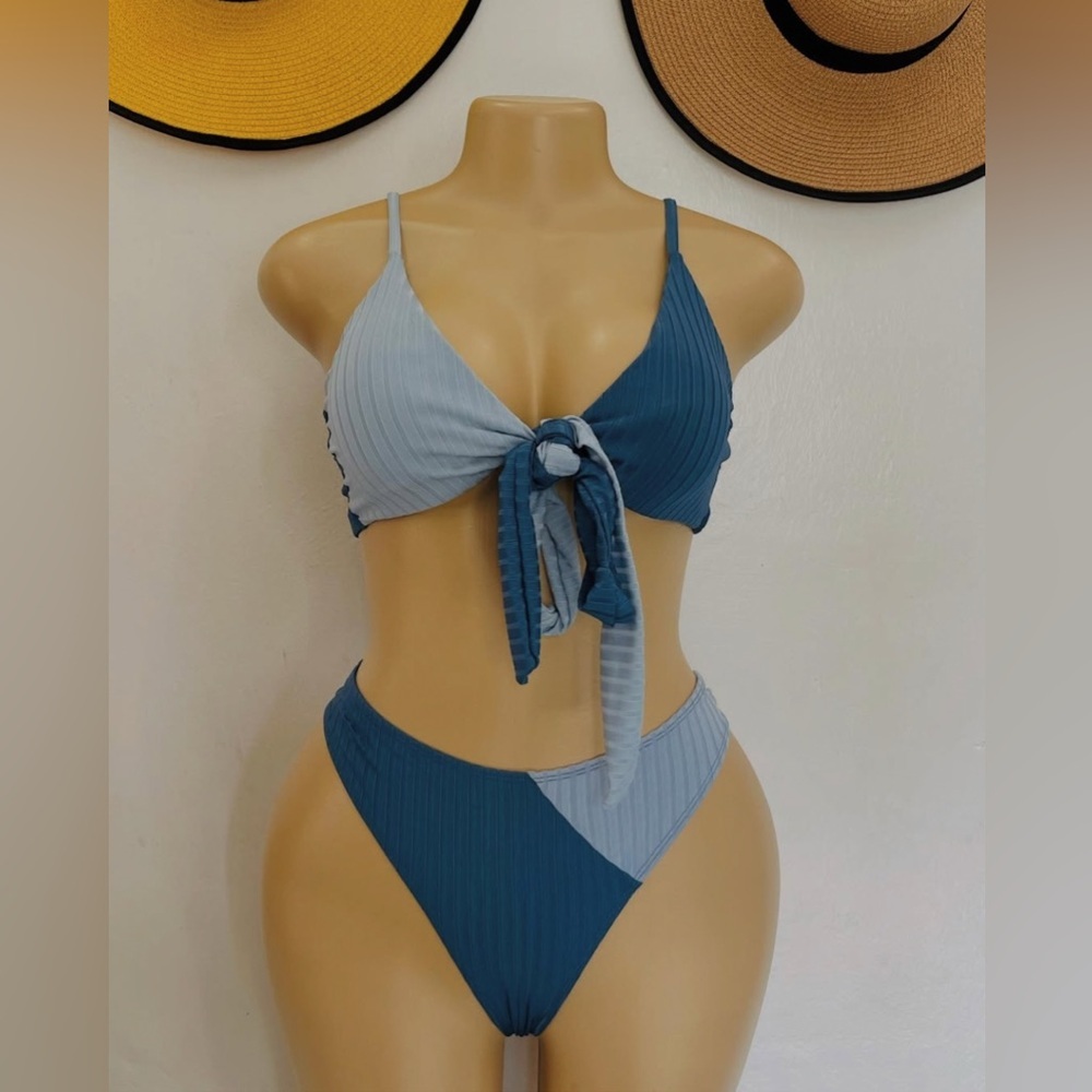 Elegant Two-Tone Blue Bikini Set
